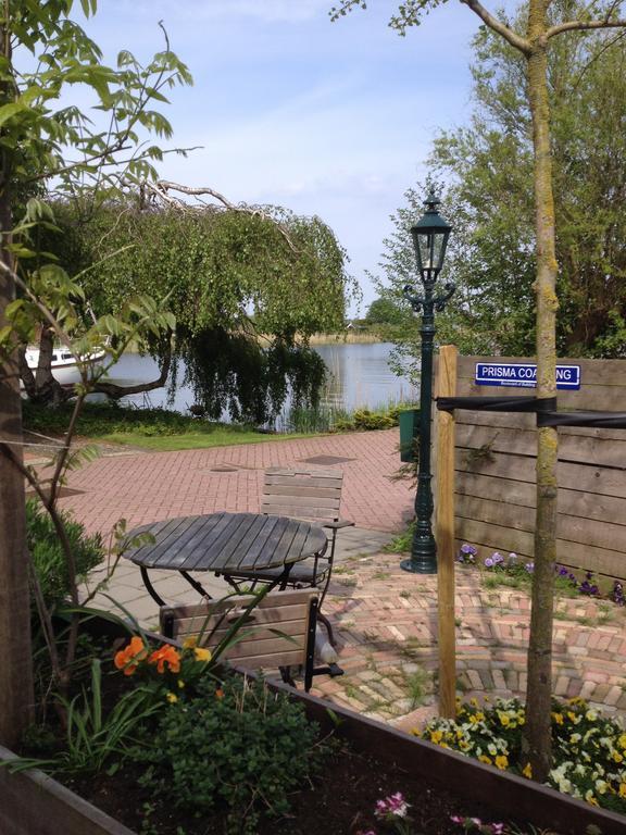 Studio Lakeside Spiegelplas Nederhorst den Berg Exterior photo